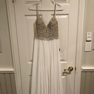 Lulu’s wedding or prom dress